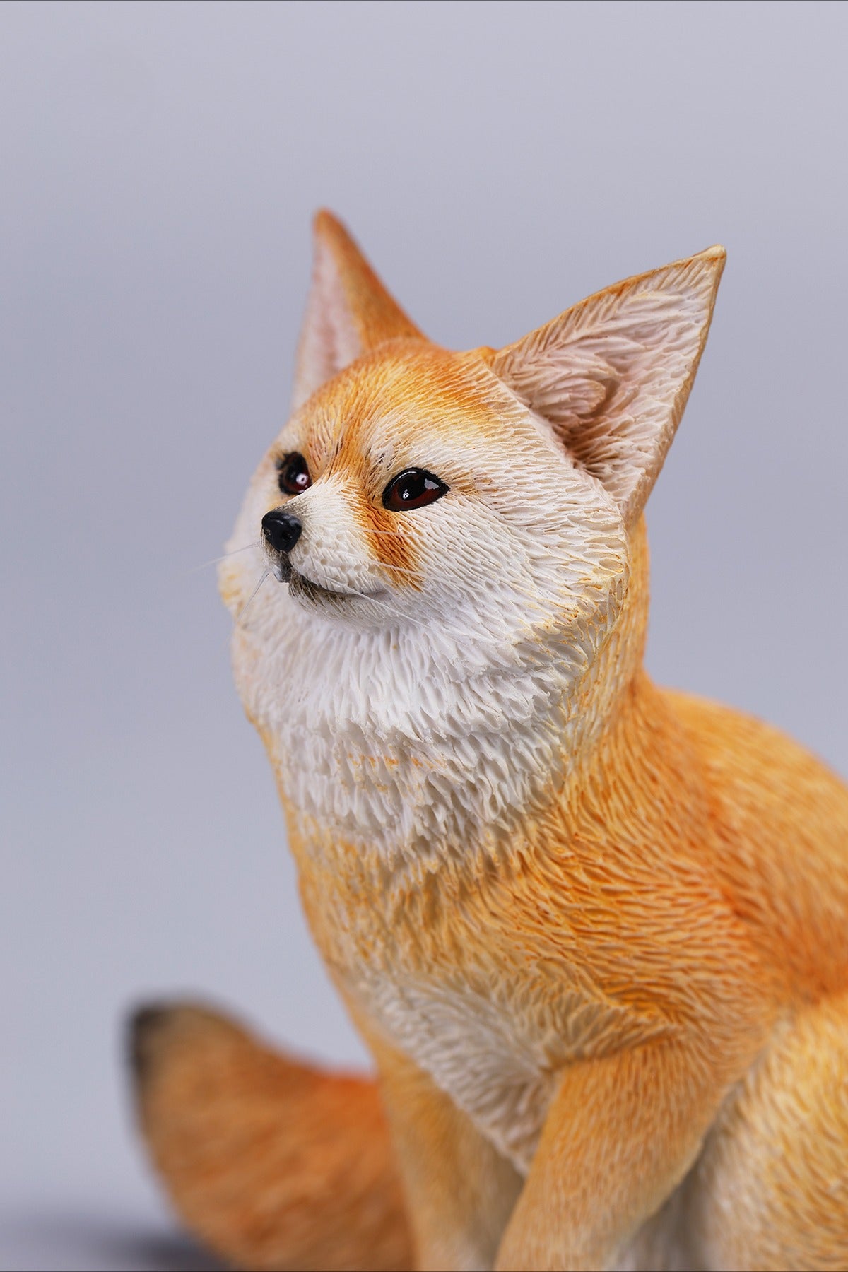 Discover the charm of nature with this 1/6 Scale Fox Figurine. Handcrafted from resin, this lifelike fox model makes the perfect collectible for animal lovers. With realistic details and hand-painted artistry, it's an ideal gift for any wildlife enthusiast or miniature art fan. Perfect for display!