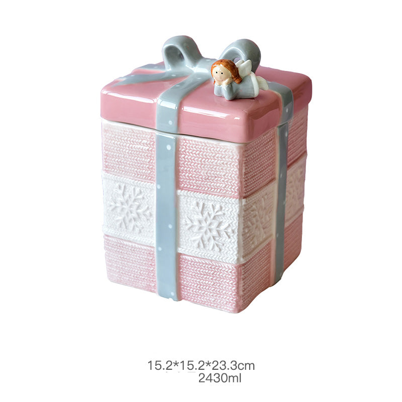 Elegant pet urn featuring a knitted heart pattern, ideal for holding your pet’s ashes. Handcrafted with attention to detail, this urn includes a photo frame for your pet’s picture and a secure lid to preserve the ashes, making it a loving tribute for your furry friend.