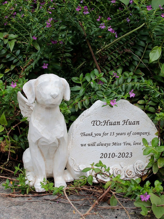 Honoring Your Pet’s Memory with a Personalized Memorial Tombstone