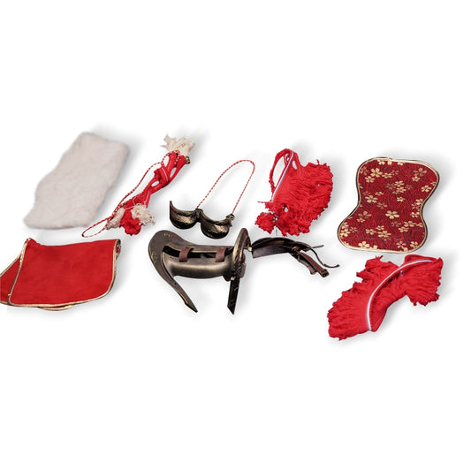 A highly detailed 1/6 scale Japanese-Style Horse Harness crafted from metal and cloth, featuring red-and-gold accents, decorative tassels, and authentic historical details. Perfect for model horse collectors, samurai figure displays, and historical dioramas.