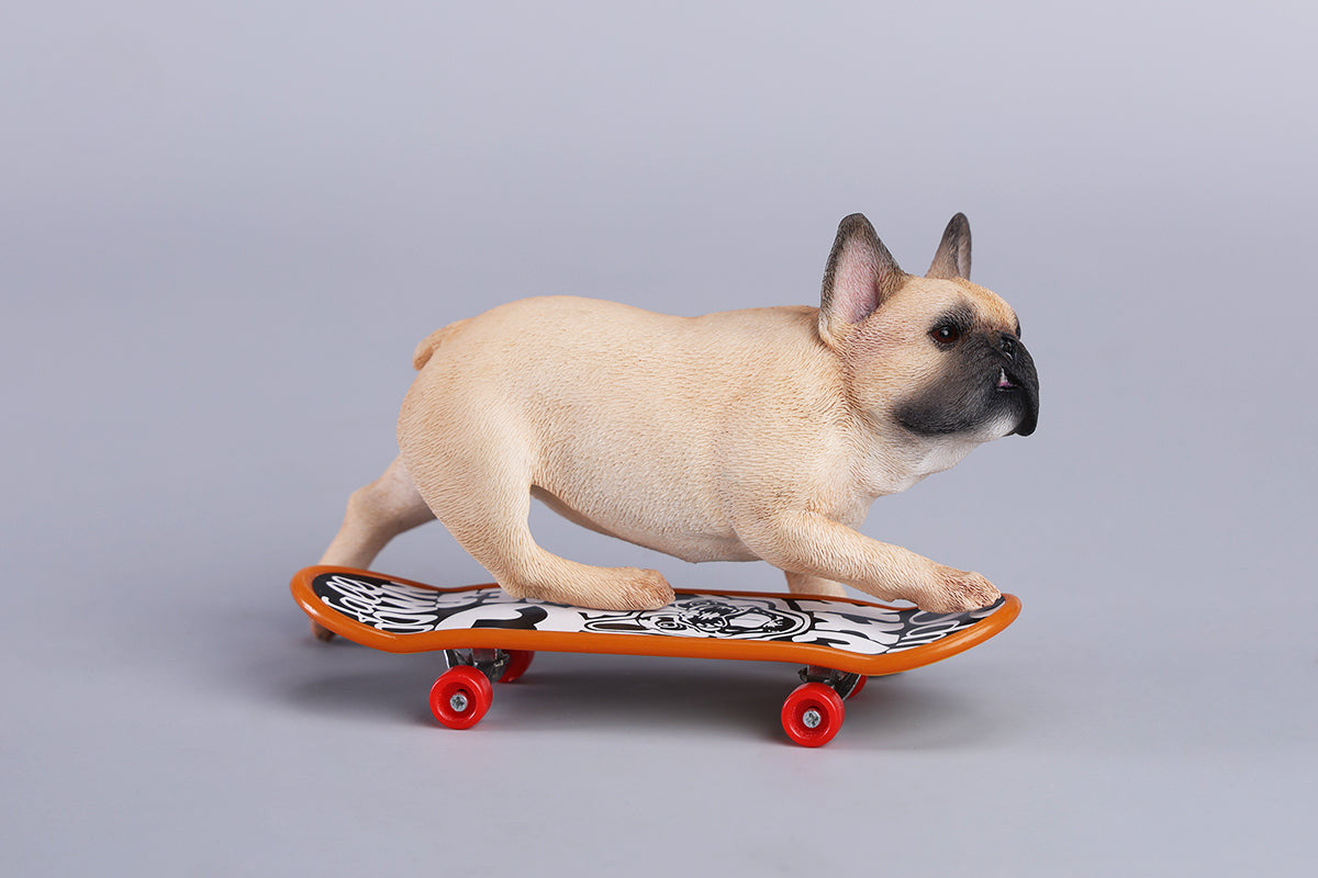 A detailed 1/6 scale figurine of a French Bulldog riding a skateboard, showcasing lifelike texture and joyful expression. Perfect for dog lovers and collectors.