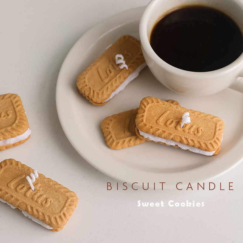 Sandwich biscuits scented candle, handmade creative fragrance candle gift box.