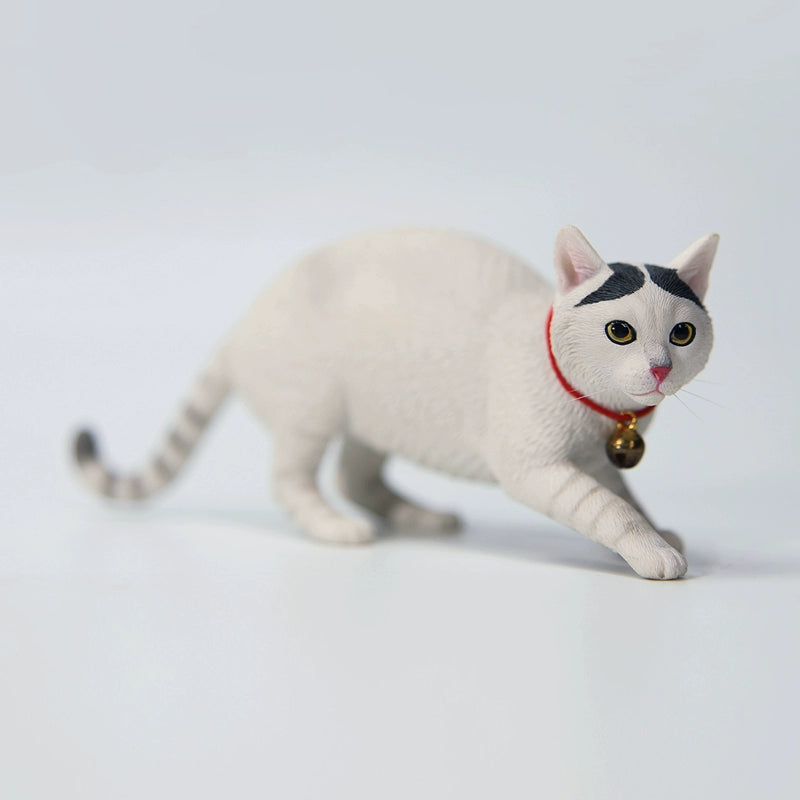 Lifelike Felis Catus Figurine 3.0 - Detailed 1/6 scale resin cat model showcasing realistic textures, hand-painted features, and multiple color variations, perfect for cat enthusiasts and collectors.