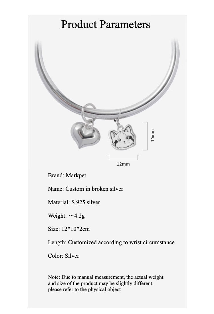 Custom Pet Portrait Bracelet made of S925 silver, featuring a personalized charm of your pet’s face and an additional heart charm. Handcrafted with precision, this bracelet is a perfect memorial keepsake or gift for pet lovers, highlighting unique customization and quality craftsmanship.

