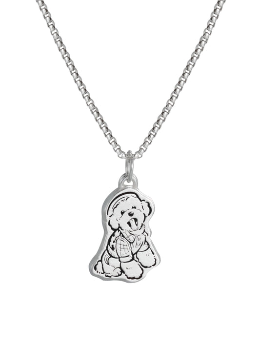 Close-up image of a Custom Pet Portrait Necklace crafted in 925 silver, featuring a detailed pet pendant. This personalized jewelry piece captures a custom pet portrait, making it a perfect memorial or everyday accessory for pet lovers. Handmade with precision to reflect the pet's unique features, available in headshot, half-body, or full-body designs.