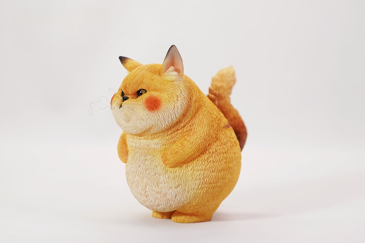 This ElectroCat Charging Station Figurine features a cute cat with a charging pump made from high-quality vinyl. The charging platform adds functionality, allowing the figurine to light up, making it a unique home decor piece and interactive collectible for cat lovers and collectors.