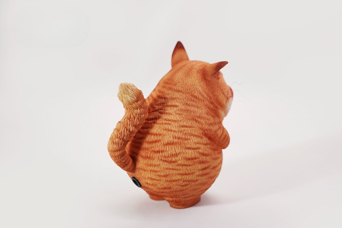This ElectroCat Charging Station Figurine features a cute cat with a charging pump made from high-quality vinyl. The charging platform adds functionality, allowing the figurine to light up, making it a unique home decor piece and interactive collectible for cat lovers and collectors.