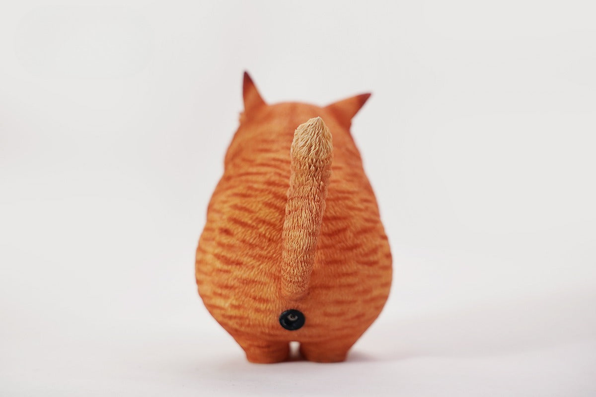 This ElectroCat Charging Station Figurine features a cute cat with a charging pump made from high-quality vinyl. The charging platform adds functionality, allowing the figurine to light up, making it a unique home decor piece and interactive collectible for cat lovers and collectors.