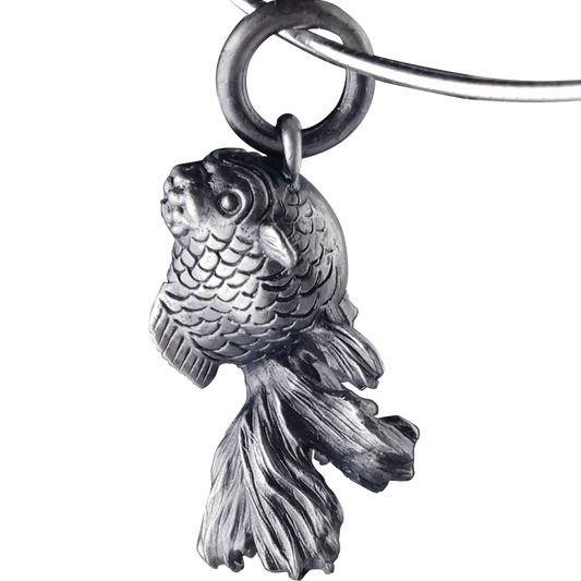 Handcrafted Gantry Point Fish Pendant in 925 silver, featuring various gemstone eyes and available in both natural silver and antique black finishes. This unique artisan pendant is customizable with engraving options to commemorate a beloved pet or hold personal significance.