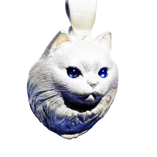 Luxurious Ragdoll Cat Pendant in 925 silver with gemstone eyes, showcasing intricate handmade details, customizable engraving on the back, perfect for cat lovers and memorial jewelry.