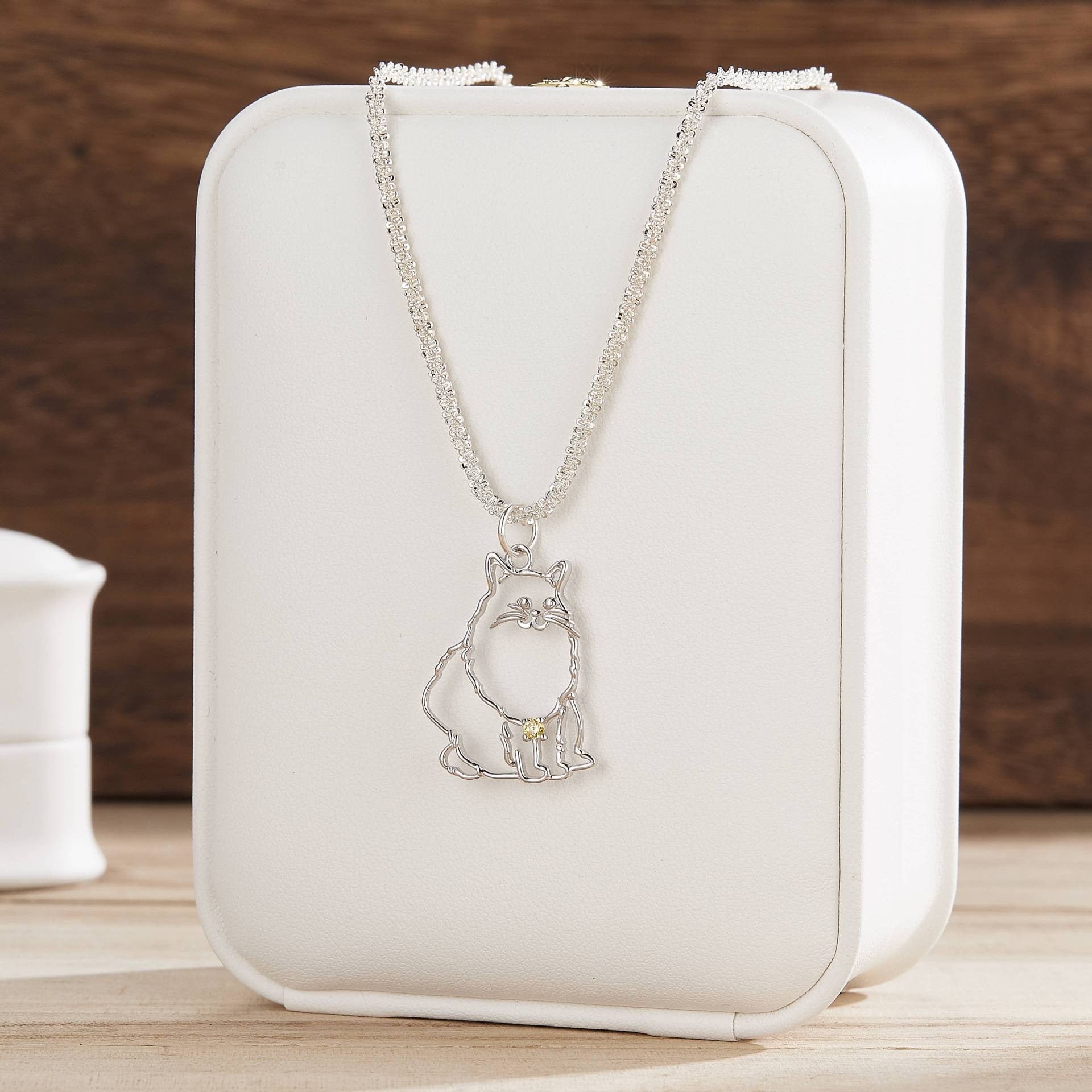 Custom Pet Portrait Necklace - Personalized 925 Silver Pet Pendant Jewelry.
