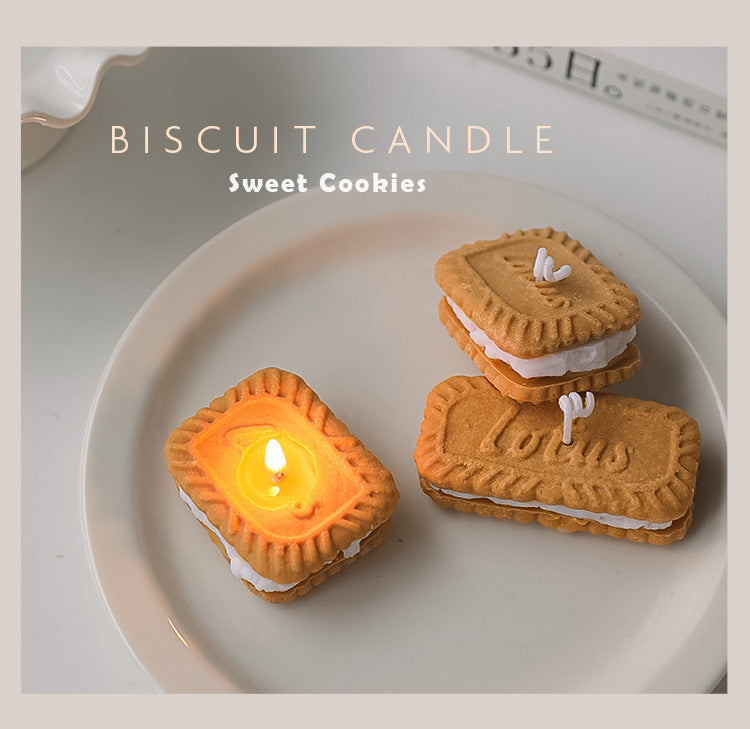 Sandwich biscuits scented candle, handmade creative fragrance candle gift box.