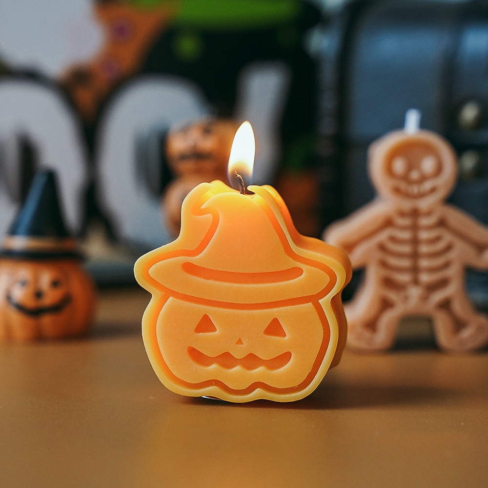 Halloween pumpkin scented candle, creative souvenir, fragrance small ornament, handmade candle.